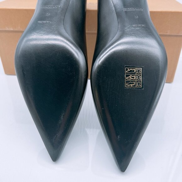 BURBERRY Women's EZRA 40 TB Pumps Low Heel Black Leather EU 39 US 9 - Picture 14 of 16